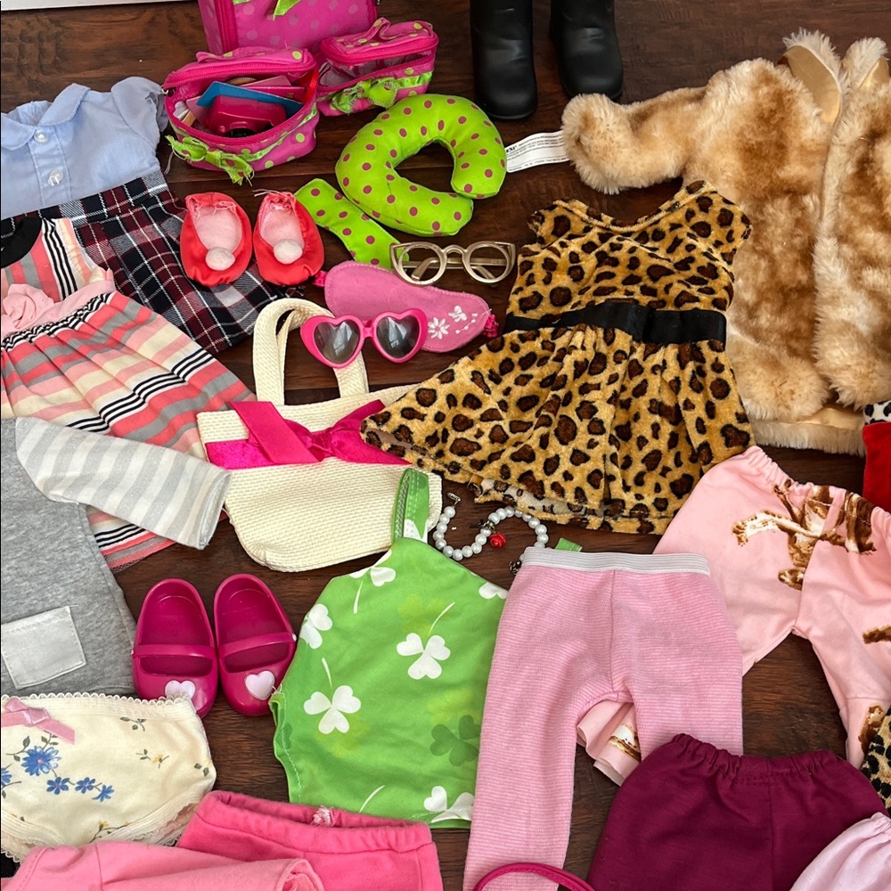 Our Generation Equestrian Doll with Fashion Accessories Set Bundle - Picture 11 of 11
